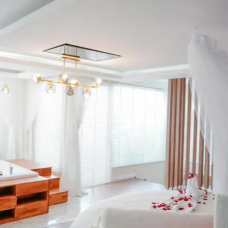 Rizom Hotel 5*