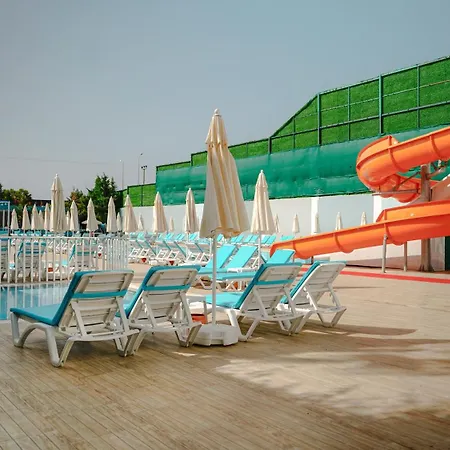 ホテル Rizom Kumluca