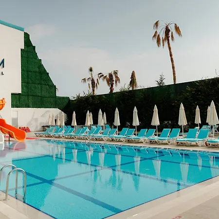 Rizom ホテル Kumluca